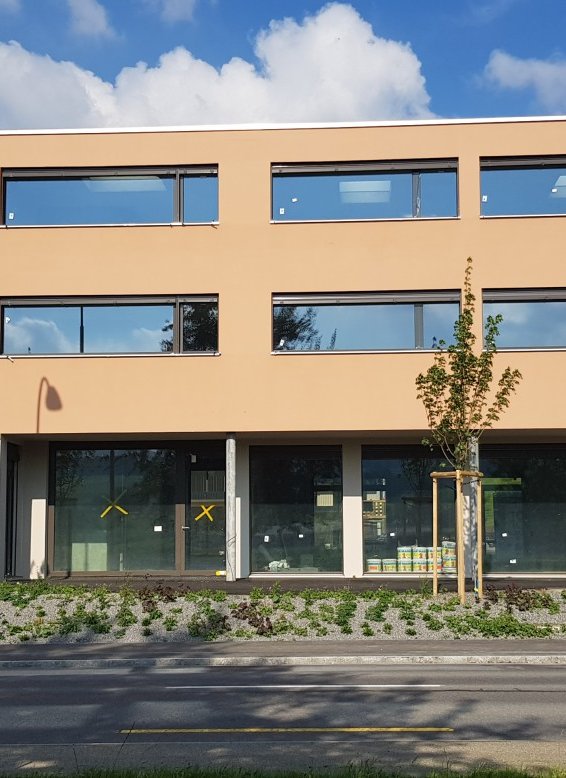 Hotel Neudorf Hotel Neudorf – Neubau mit Glasfassade, Heizung und Sanitär von SOS Gebäudetechnik GmbH